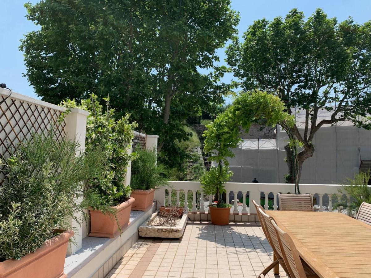 Residenza Porta Brescia Villa Peschiera del Garda Bagian luar foto