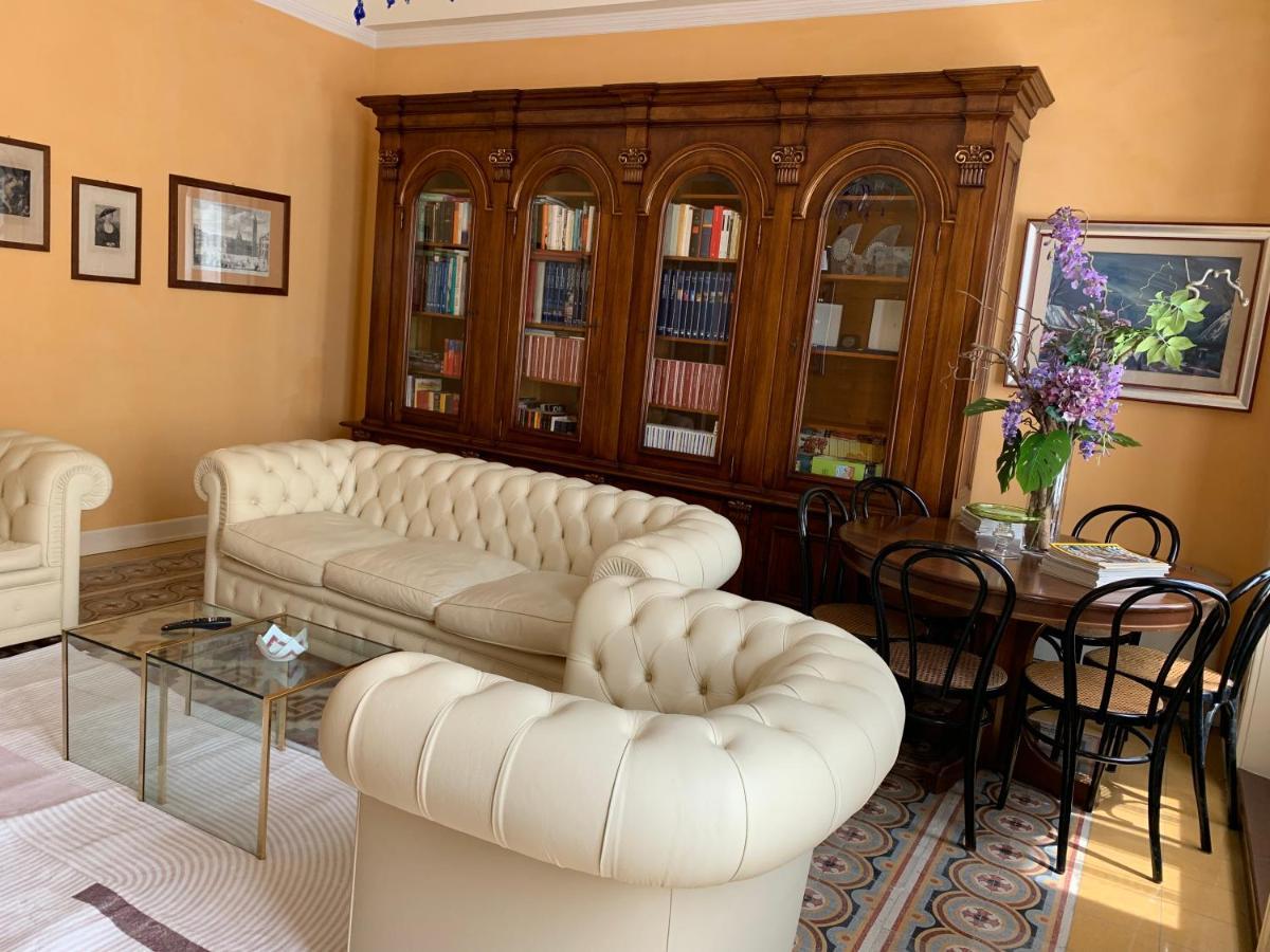 Residenza Porta Brescia Villa Peschiera del Garda Bagian luar foto