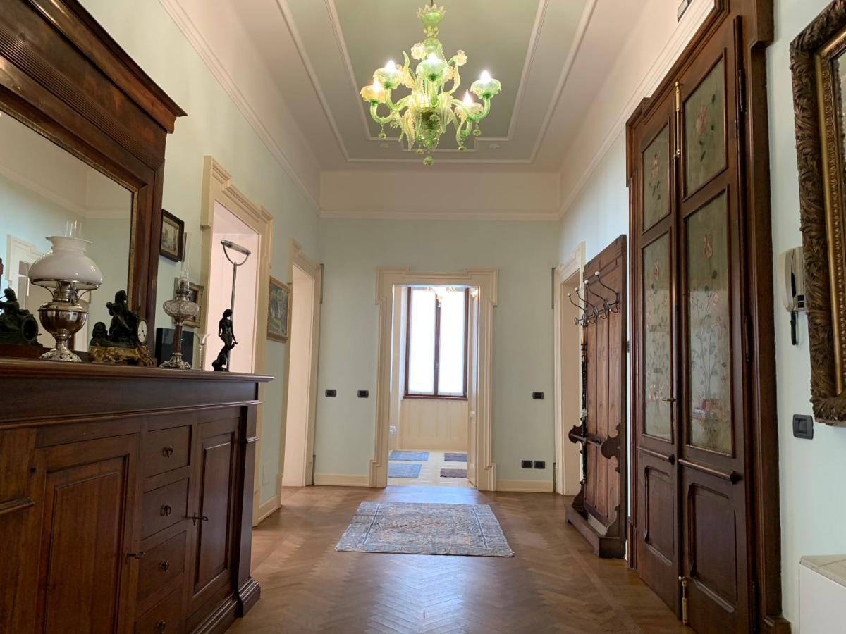 Residenza Porta Brescia Villa Peschiera del Garda Bagian luar foto