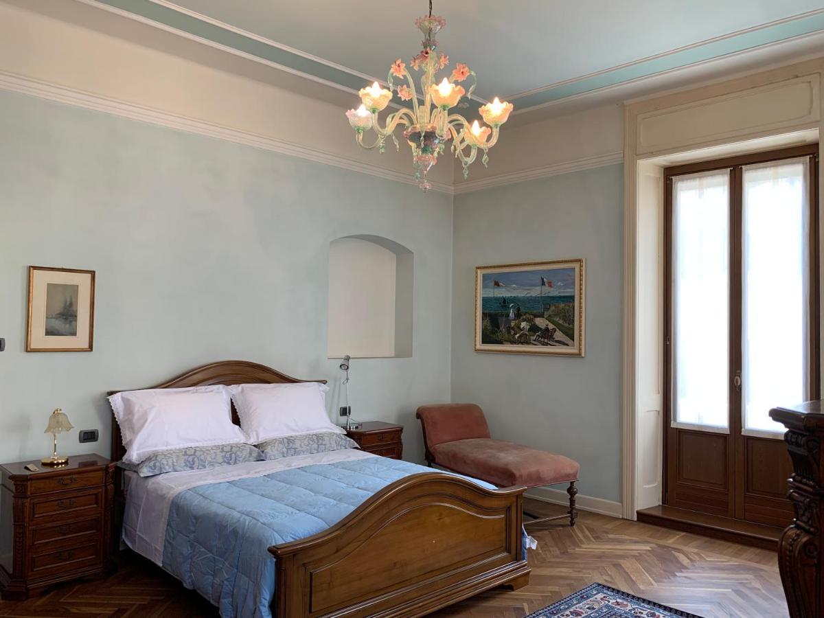 Residenza Porta Brescia Villa Peschiera del Garda Bagian luar foto
