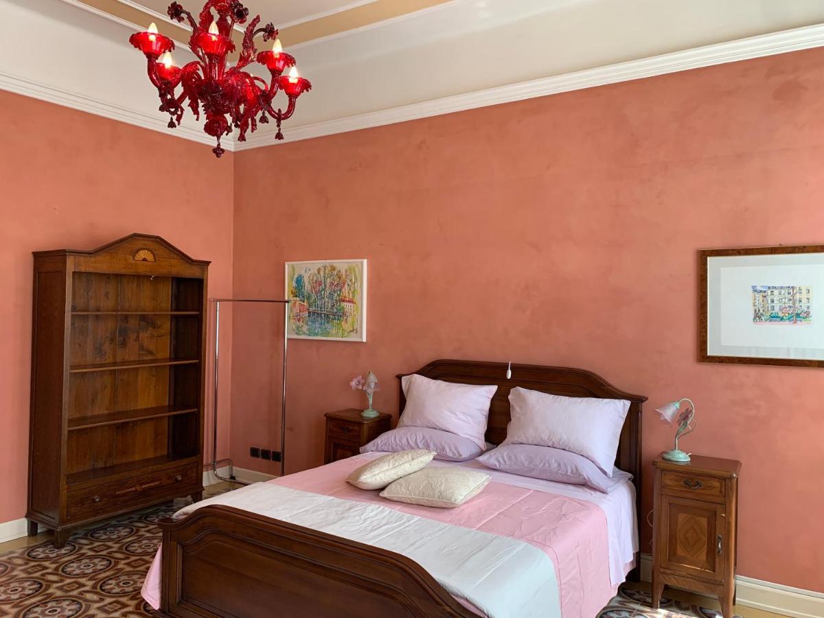 Residenza Porta Brescia Villa Peschiera del Garda Bagian luar foto