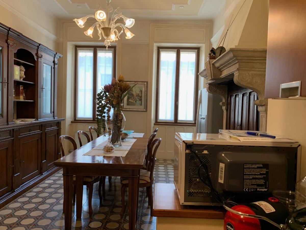 Residenza Porta Brescia Villa Peschiera del Garda Bagian luar foto