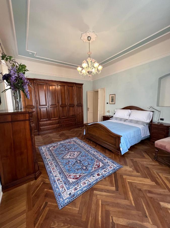 Residenza Porta Brescia Villa Peschiera del Garda Bagian luar foto