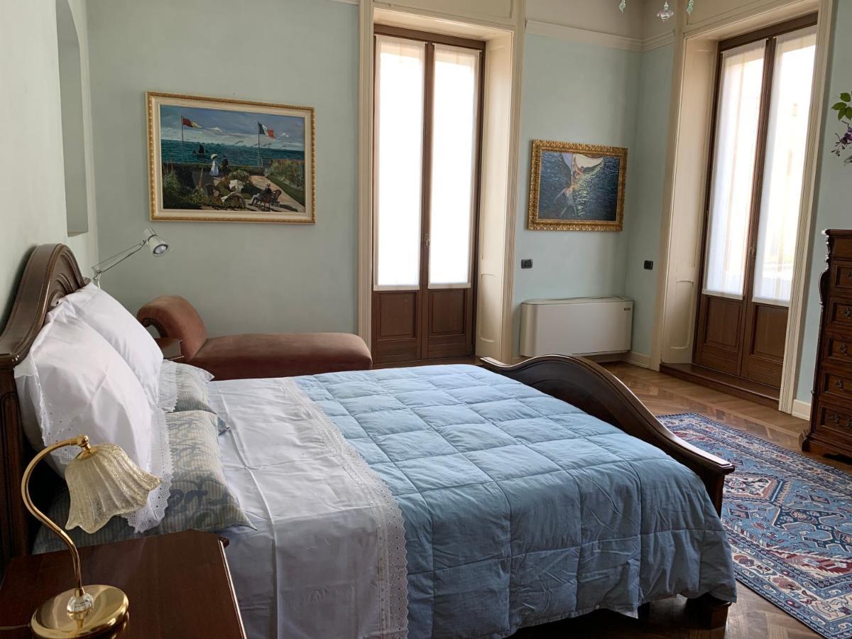 Residenza Porta Brescia Villa Peschiera del Garda Bagian luar foto