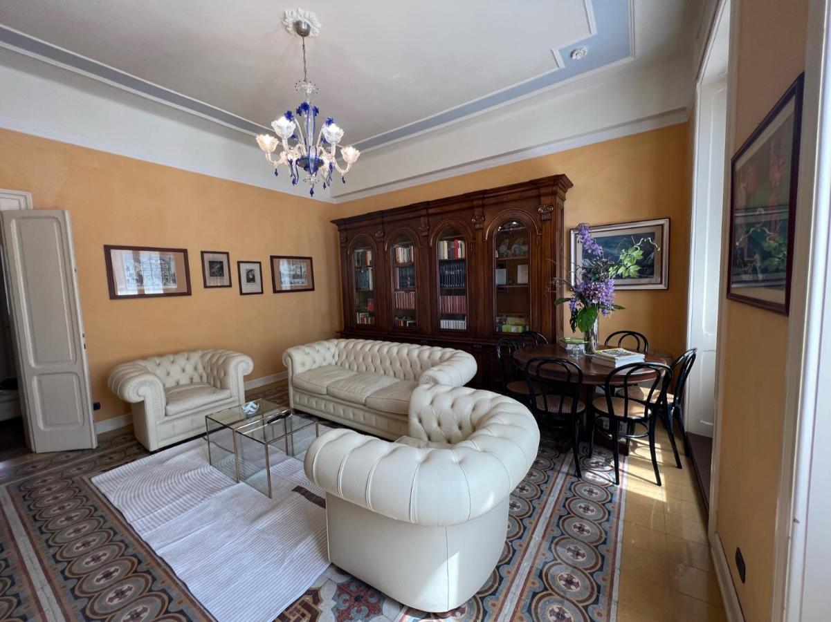 Residenza Porta Brescia Villa Peschiera del Garda Bagian luar foto